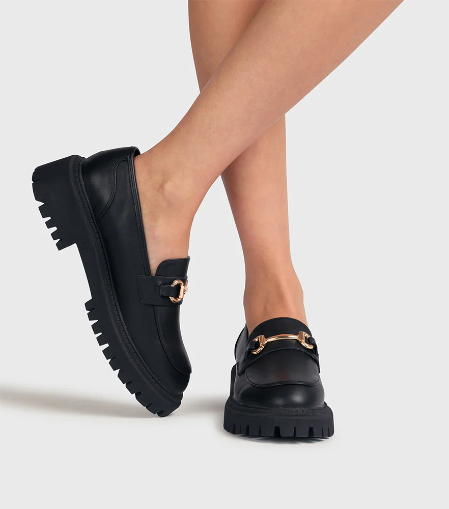 Flat Shoes